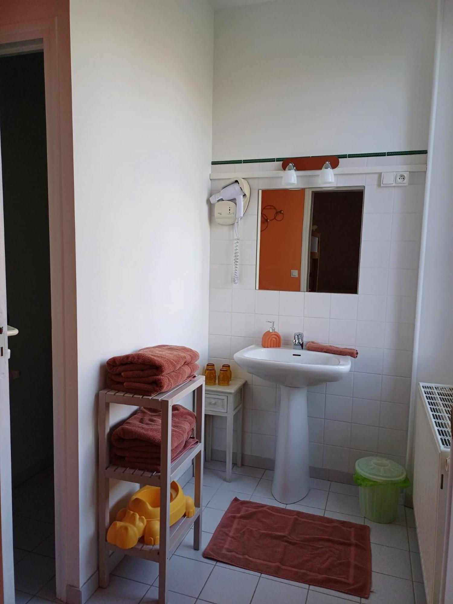 Bed and Breakfast La Demeure D'Othe Sormery Экстерьер фото